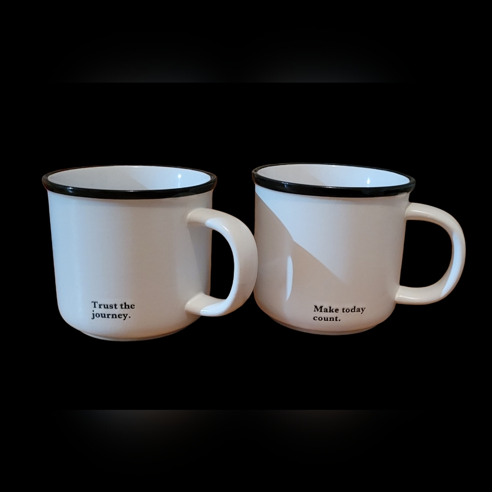 Set of 2 black and white coffee mugs, large